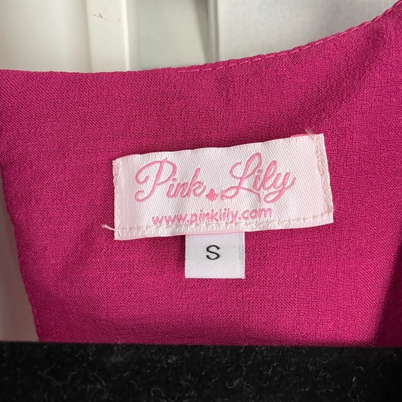 Pink lily romper - Picture 3 of 3